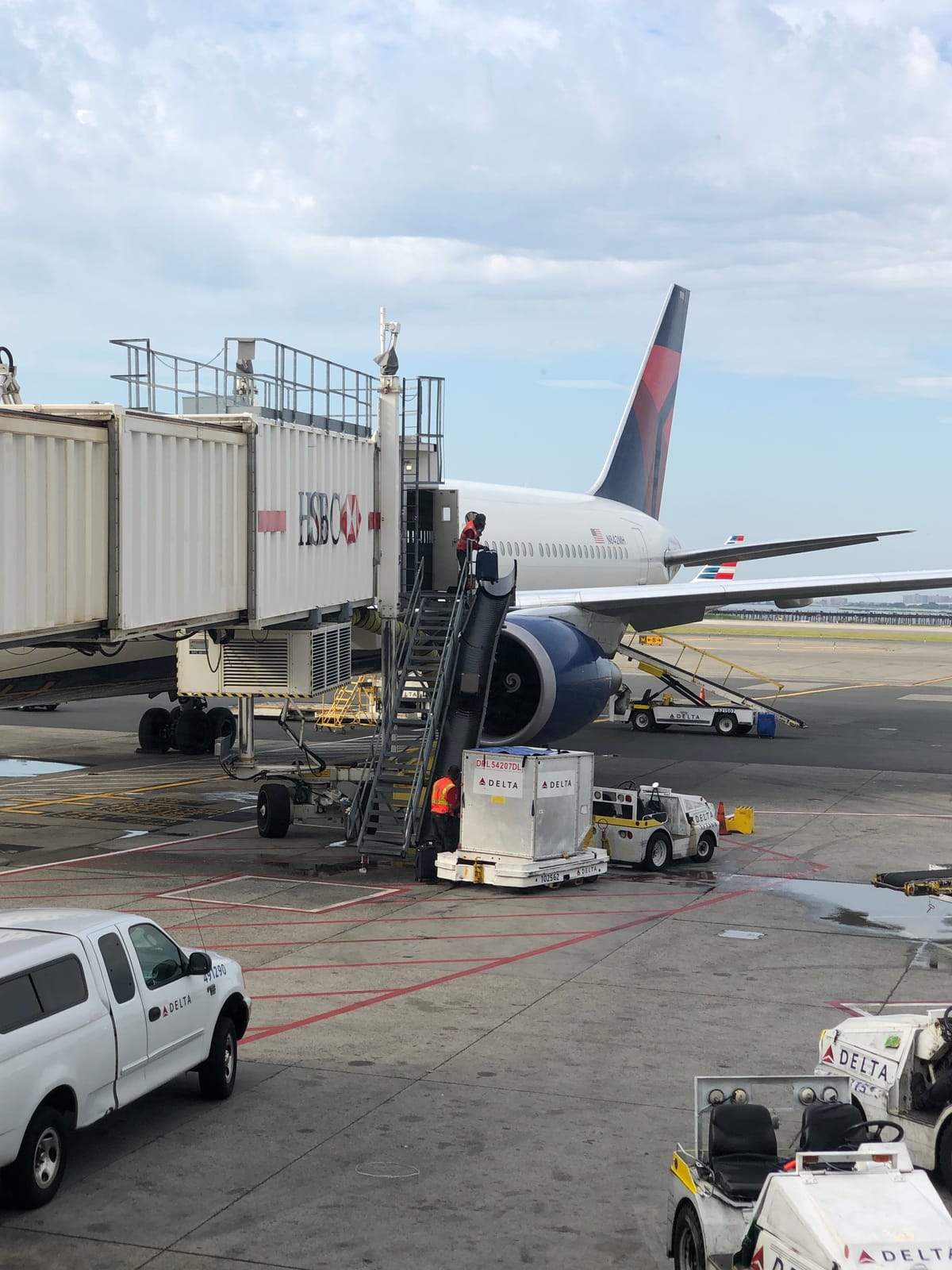 My long haul travel gear list